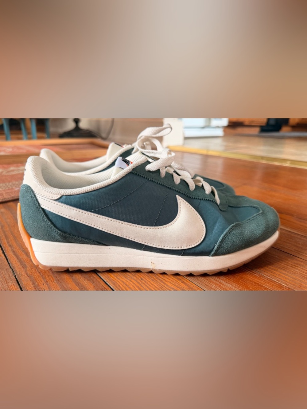 Nike Pacific Sneaker